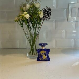 Bond No. 9 New York Queens EMPTY- Blue and Gold bottle.